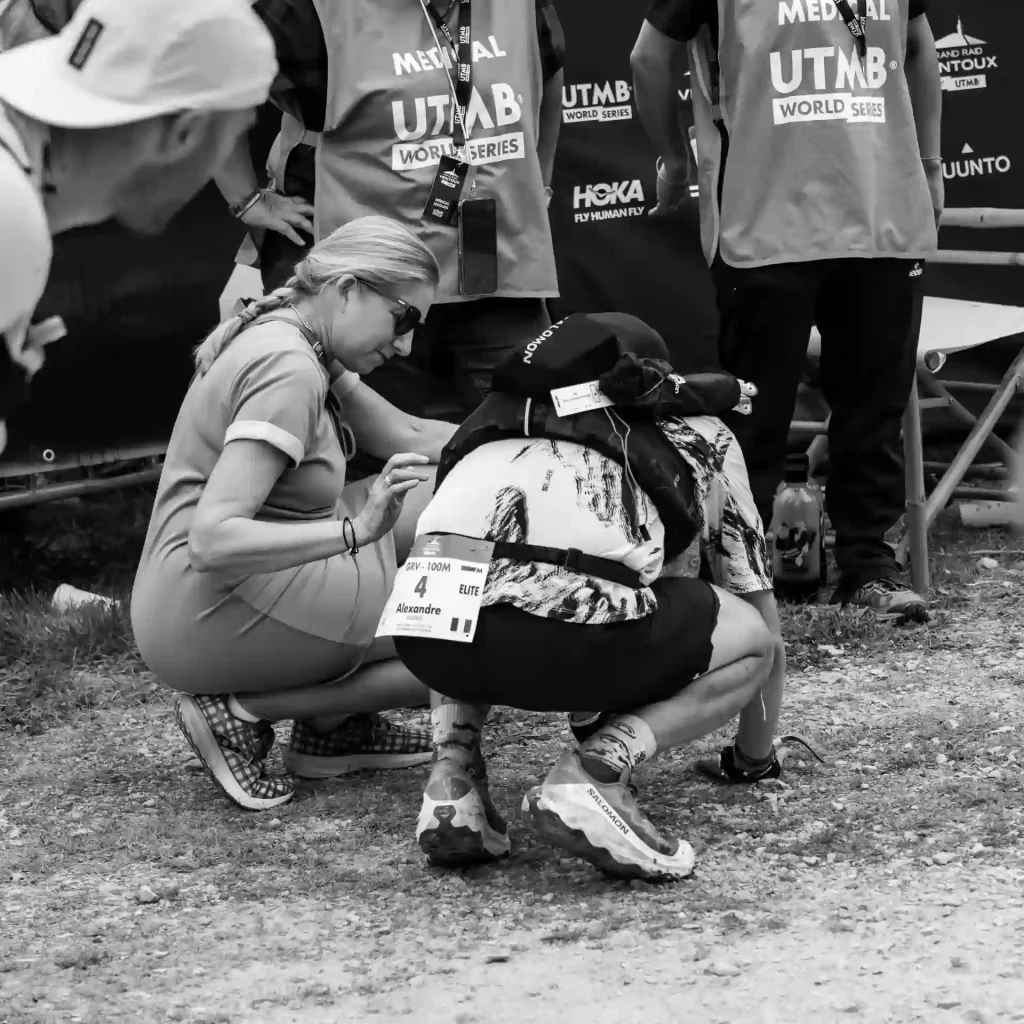 Casquette Verte (traileur) lors de l'UTMB Mont Ventoux, reportage photo sport par Tristan Conil.